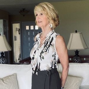 LABOR DAY CLEARANCE DKNY Blouse